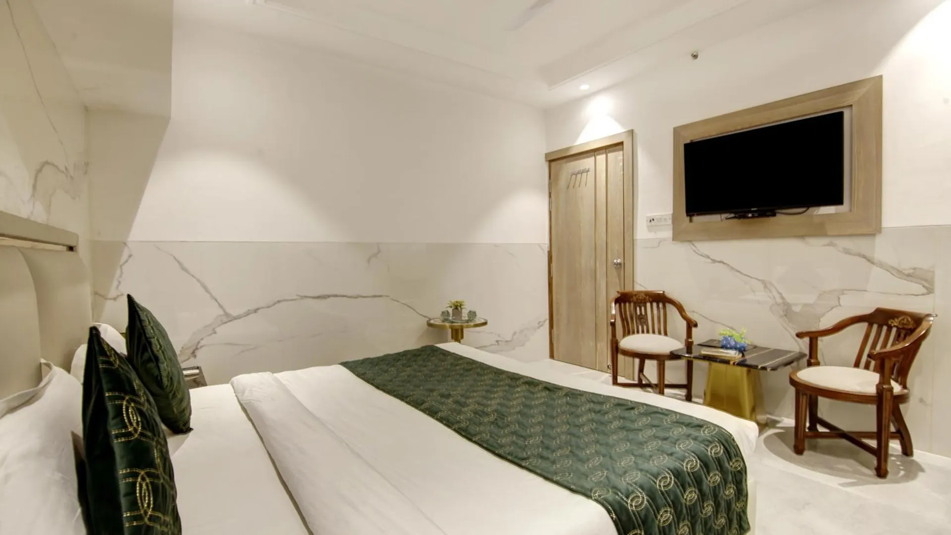 Hotel International Inn - Near Delhi Airport New Delhi 3*,  India