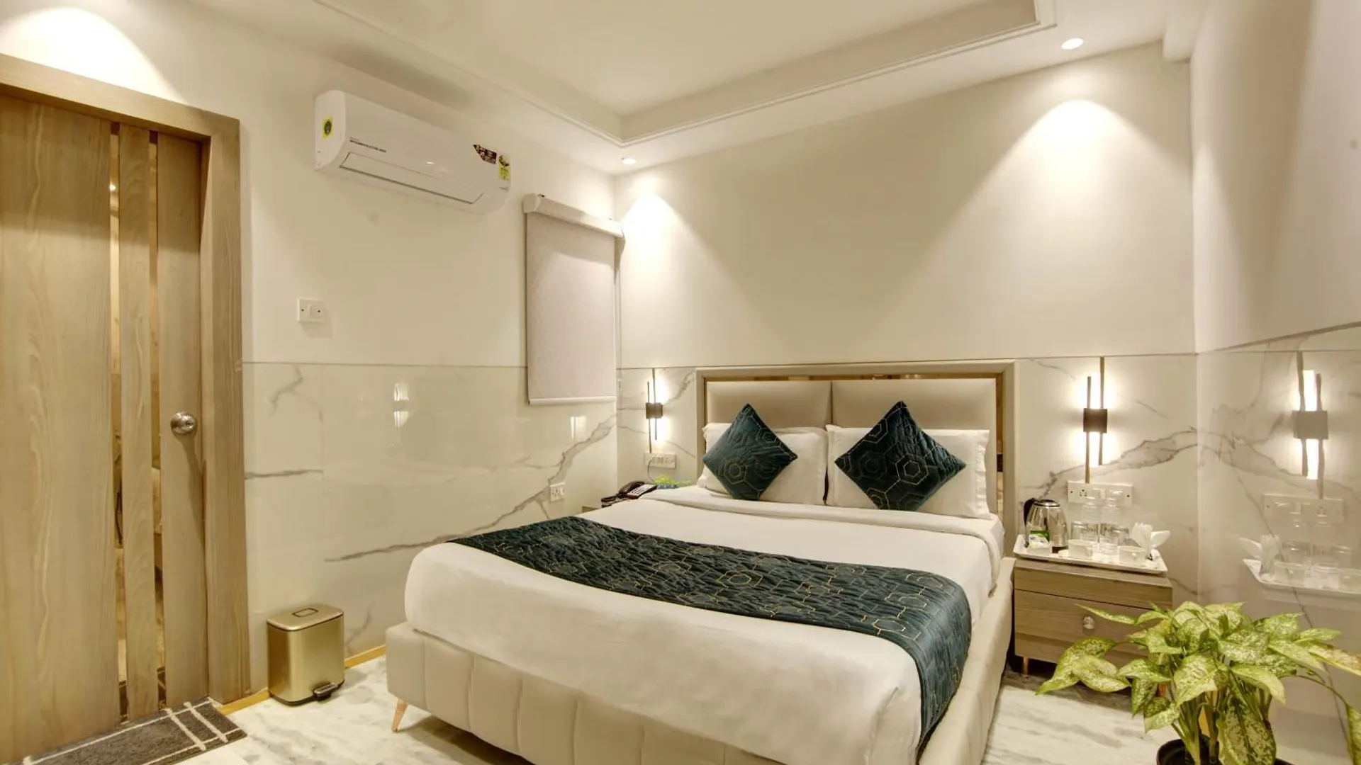 Hotel International Inn - Near Delhi Airport New Delhi