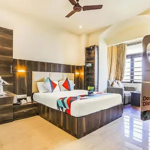 Airport Square Plaza *** Nuova Delhi