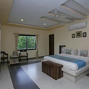 Collection O Greenland Hotel Udaipur