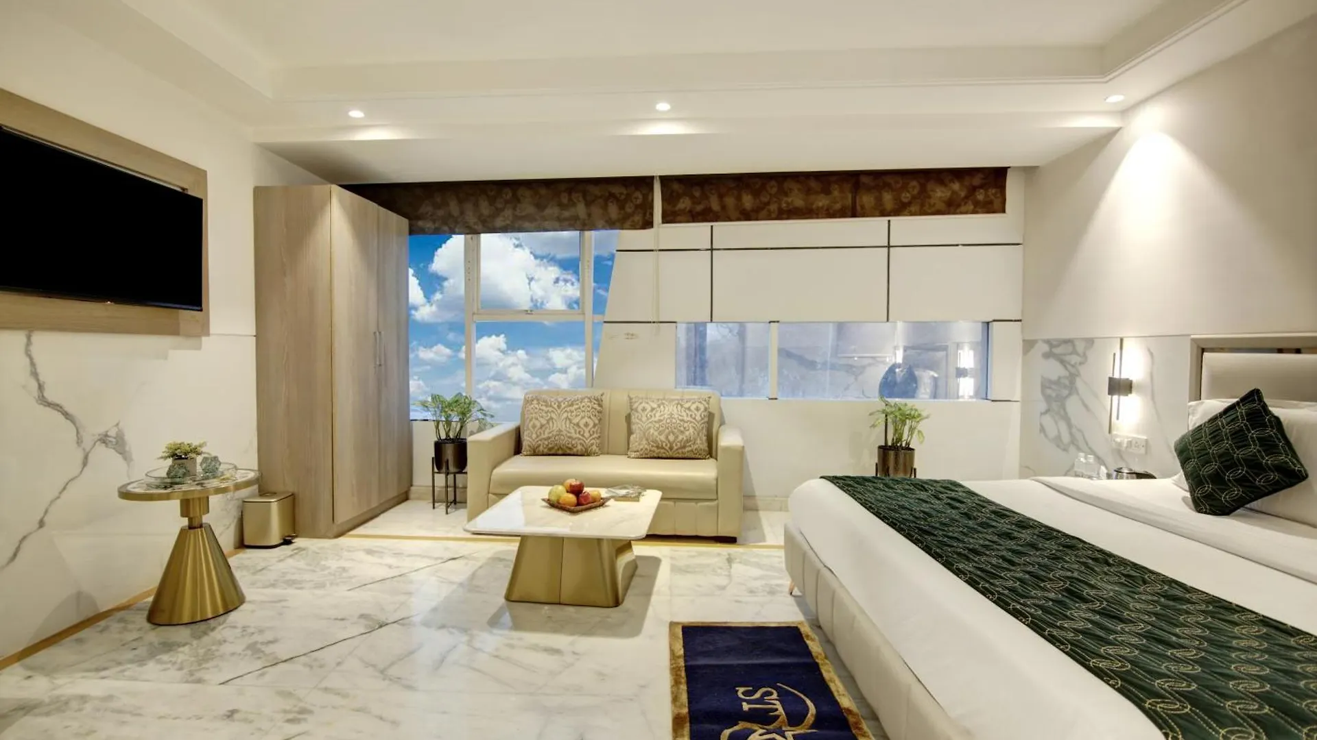 Hotel International Inn - Near Delhi Airport New Delhi
