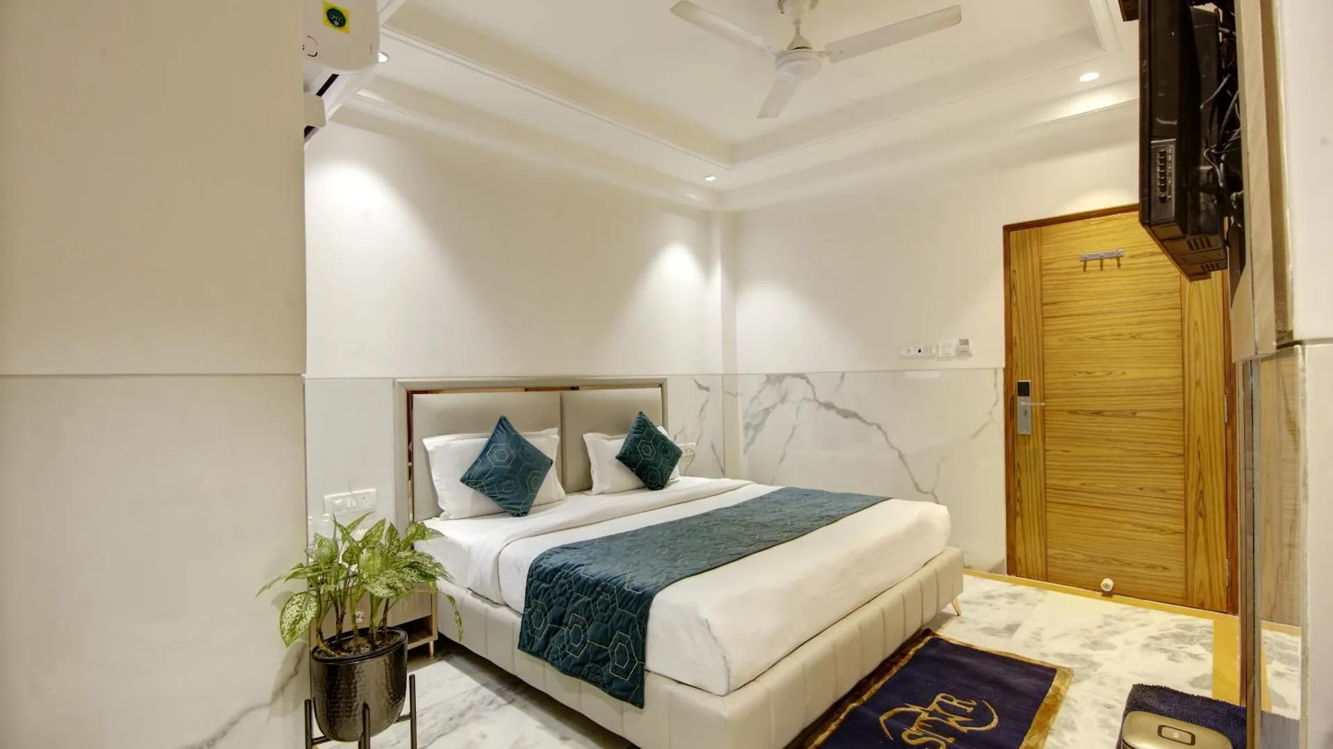 Hotel International Inn - Near Delhi Airport New Delhi India