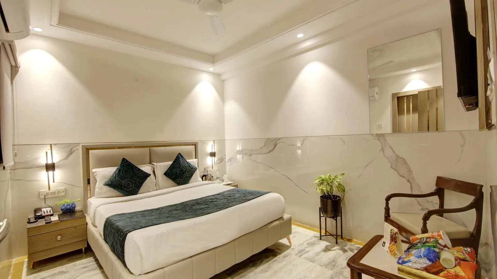 Hotel International Inn - Near Delhi Airport New Delhi