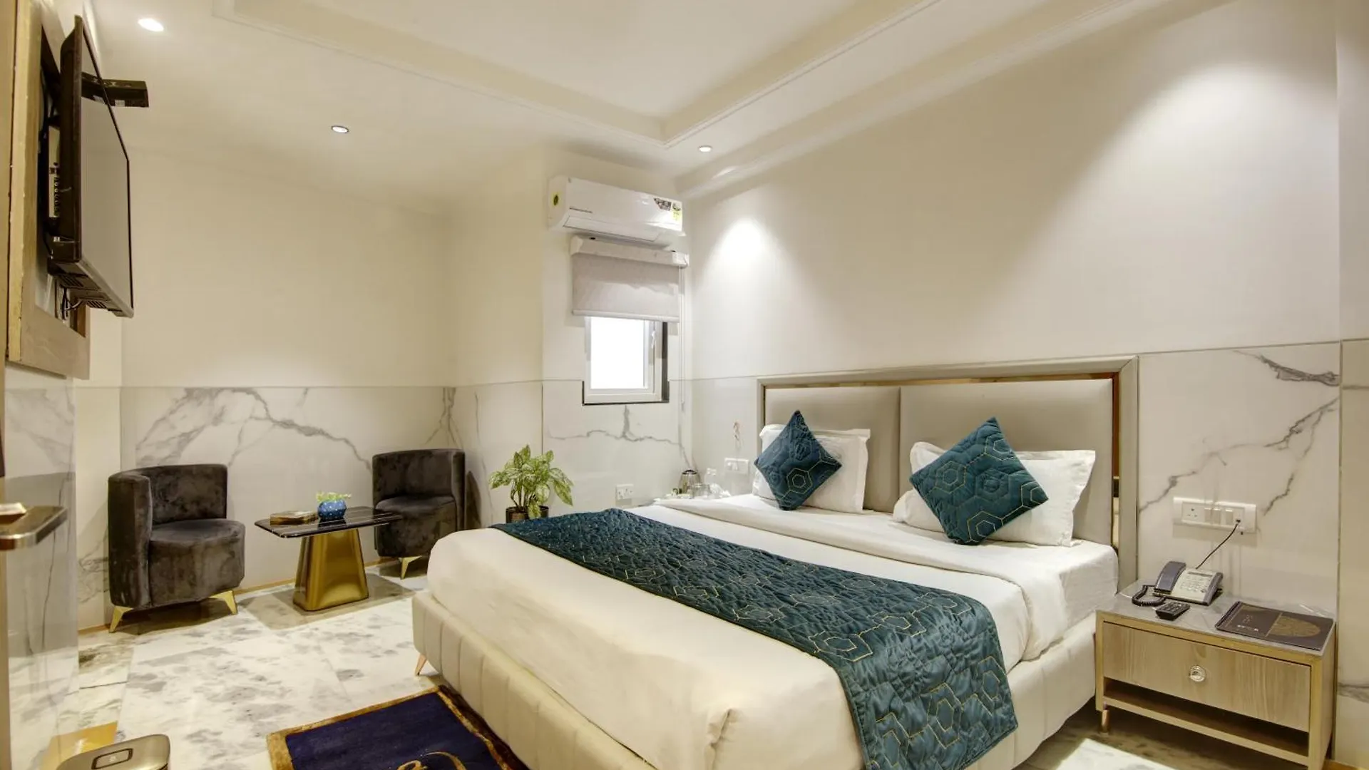 Hotel International Inn - Near Delhi Airport New Delhi